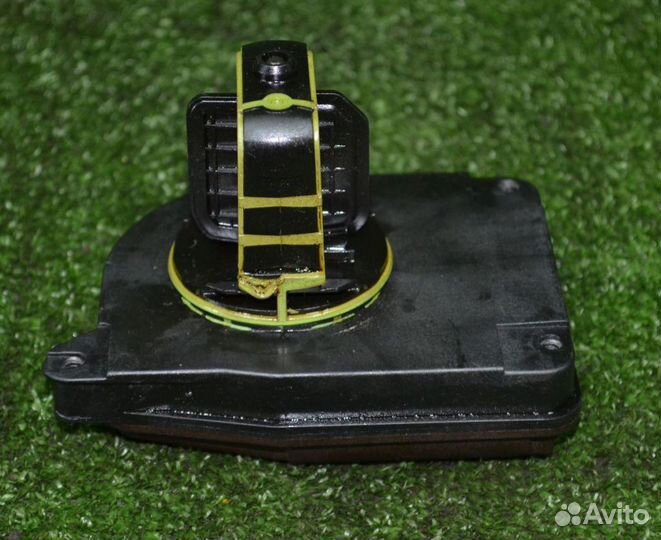 Механизм изменения длины впускного коллектора BMW N51 N52 N53 disa малая