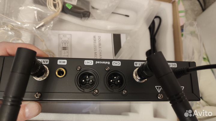 Беспроводная радиосистема Sennheiser с головными