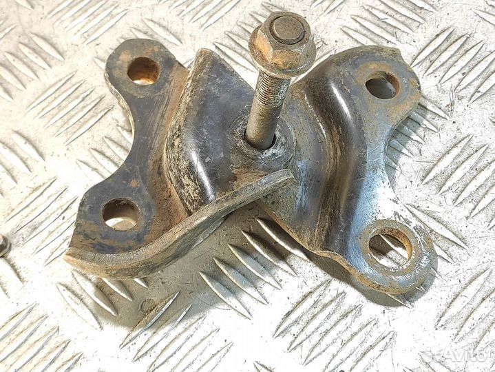 Кронштейн двигателя Mazda Cx7 2007-2012