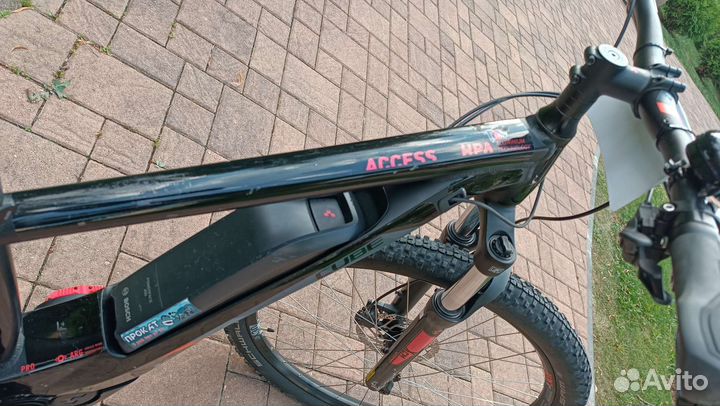 Электровелосипед Cube Access