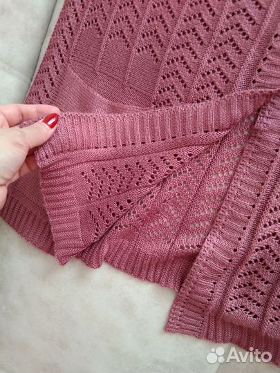 Безрукавка женская вязанная