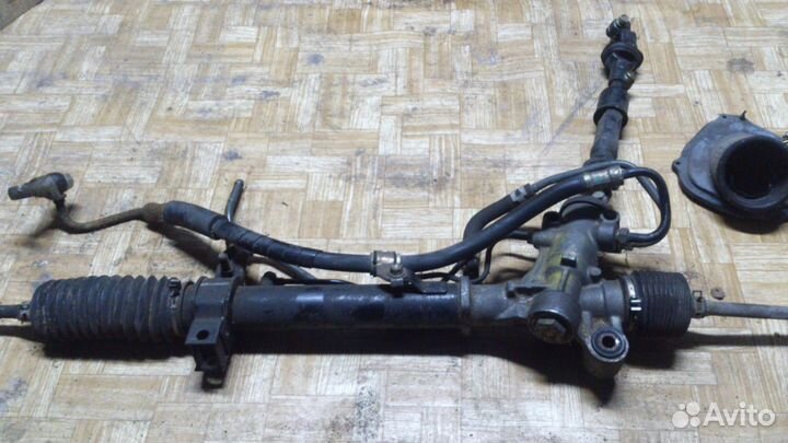 Рулевая рейка Toyota rav4