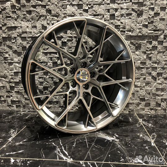 Новые разноширокие диски R19 5x112