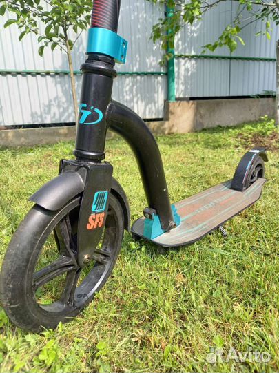 Городской самокат TechTeam Huracan складной