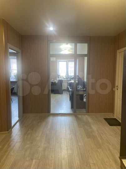 Офис, 130 м²