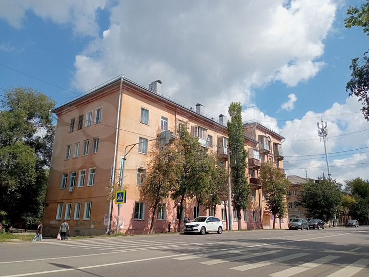 3-к. квартира, 69,8 м², 2/4 эт.