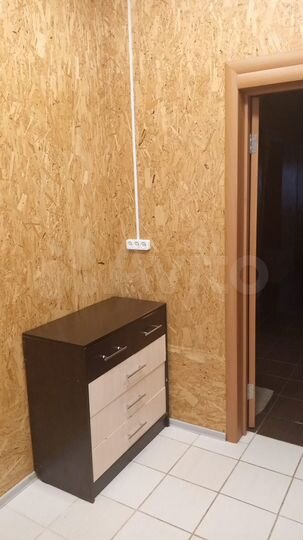 Комната 10 м² в 4-к., 1/2 эт.