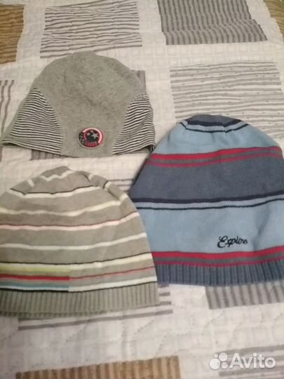 Шапки для мальчика и шарфы