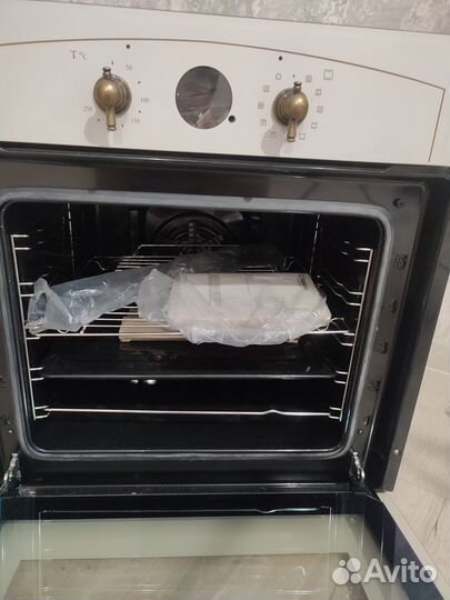 Электрический духовой шкаф Hansa