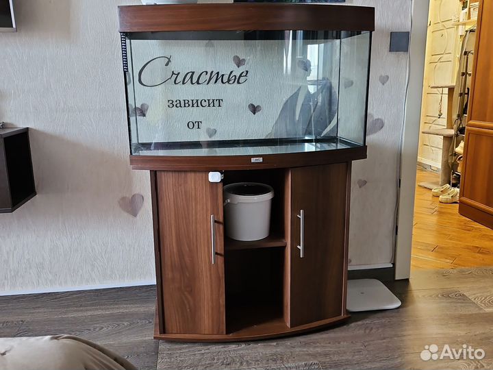 Аквариум с тумбой