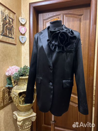 Saint laurent пиджак с розой