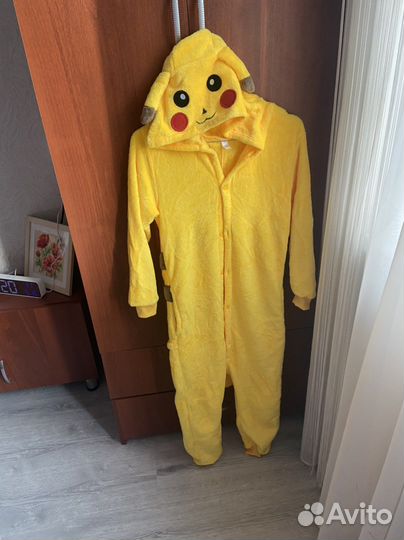 Костюм Пикачу