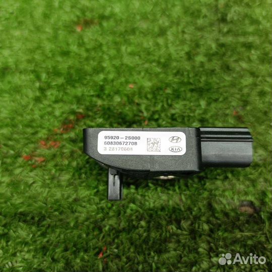 Датчик удара Kia Sportage 3 2013 959202S000