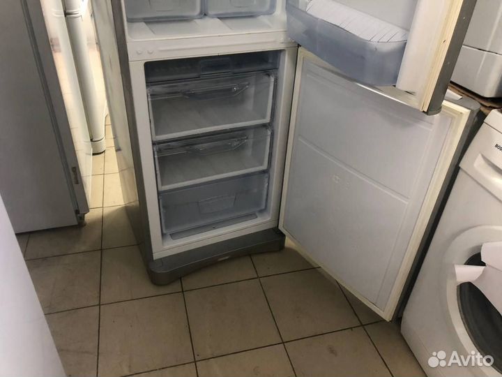 Холодильник Indesit/гарантия/доставка