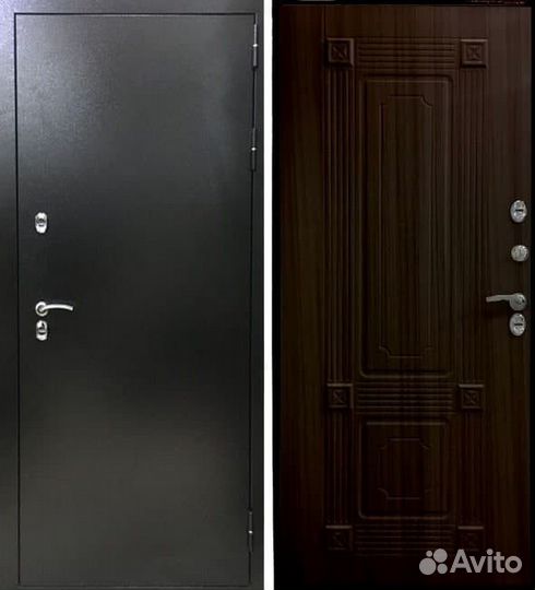 Входная дверь для улицы