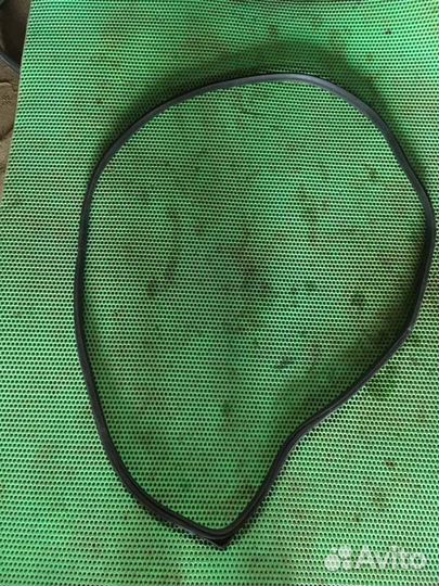 Уплотнительная резинка задняя левая Hyundai