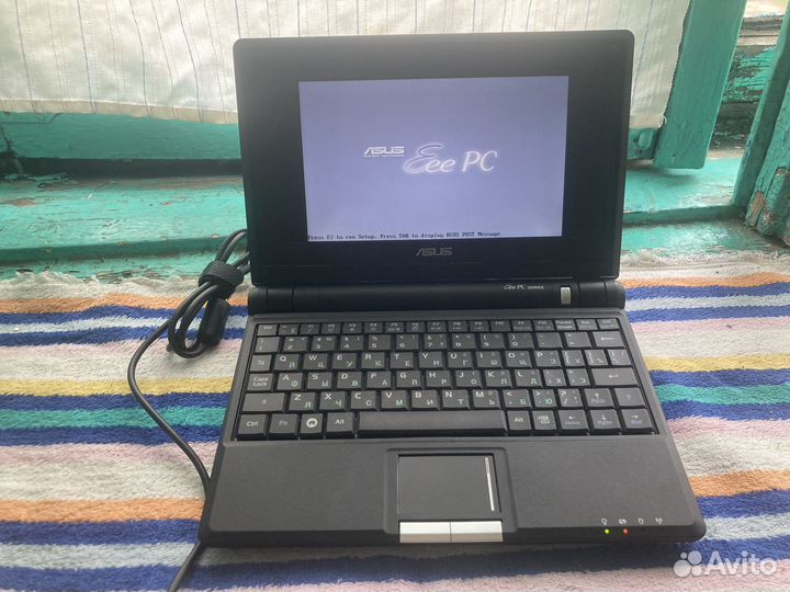 Нетбук asus eee pc 700