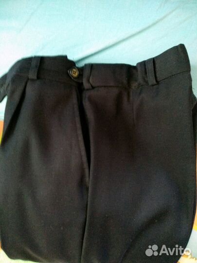 Школьный костюм 128 р