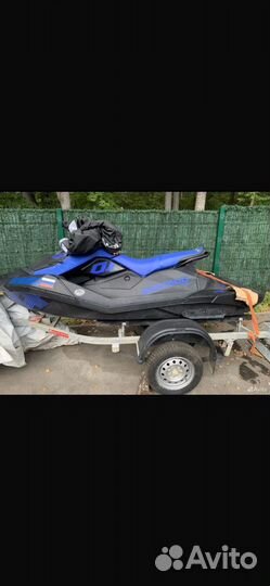 Продаю SEA-DOO spark trixx 3UP