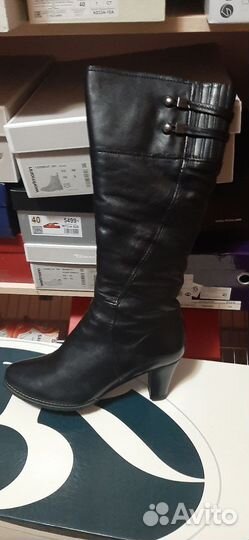 40 размер. Новые сапоги зимние