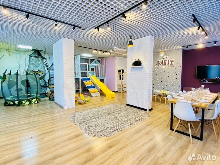 Отметить день рождения в игровой комнате