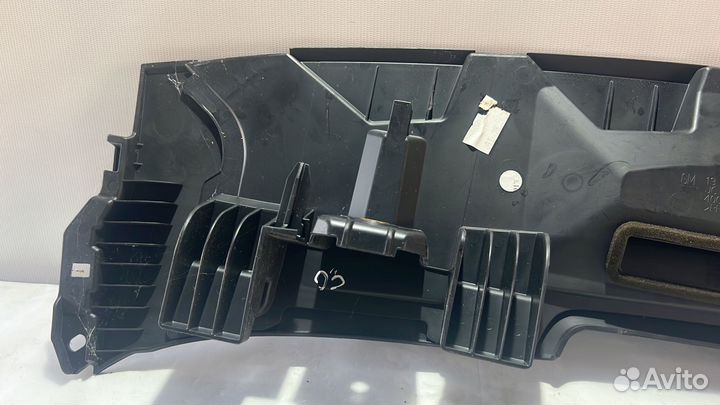 Накладка торпедо Opel Zafira B