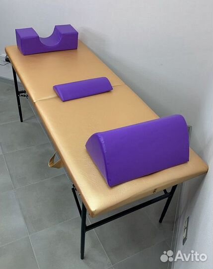 Массажный стол