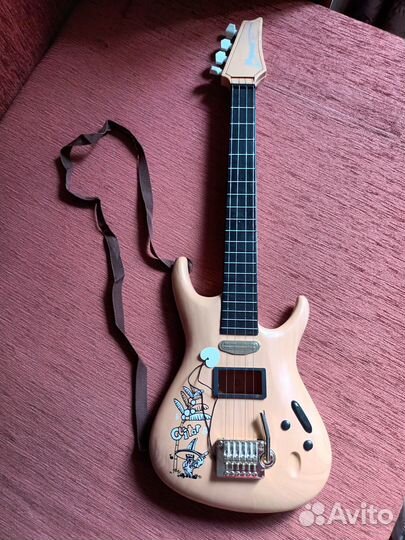 Детская гитара