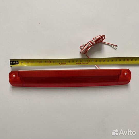 Стоп сигнал в спойлер 30 см