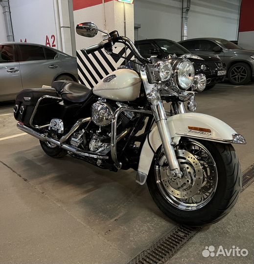 Road King (белый)