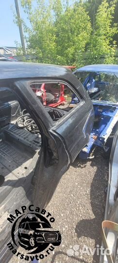 Крыло заднее правое / лево audi Q7 4L рест. 2011