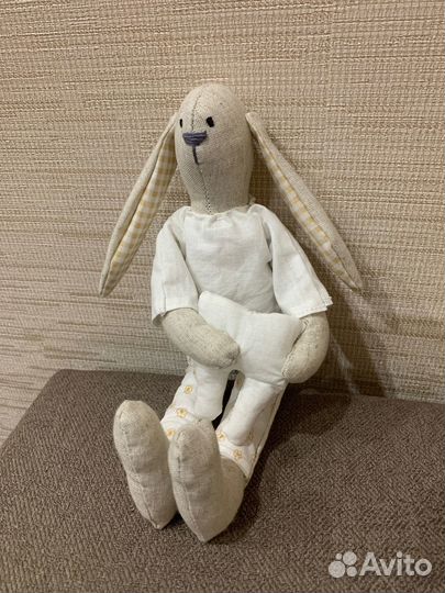 Мягкая игрушка зайка