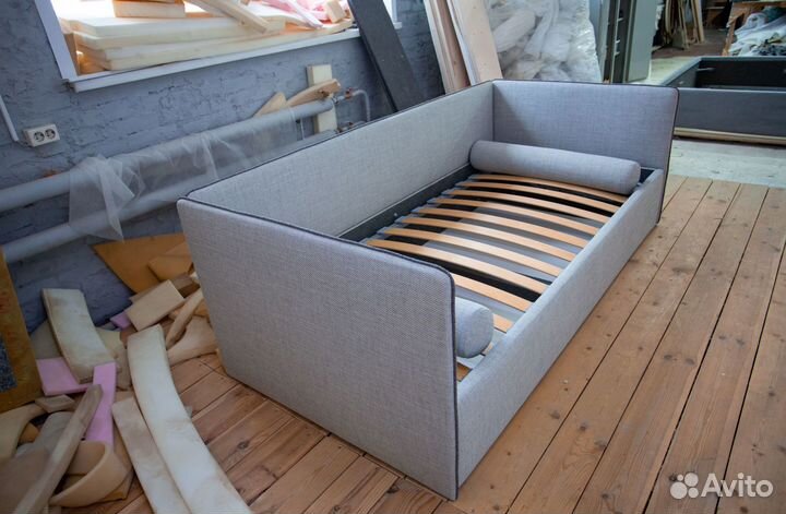 Кровать детская с матрасом. Новое в упаковке