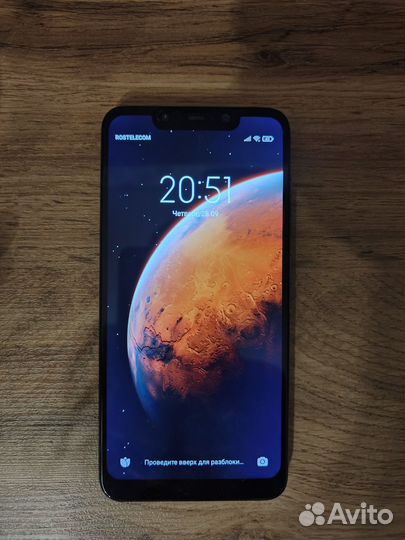 Телефон poco f1
