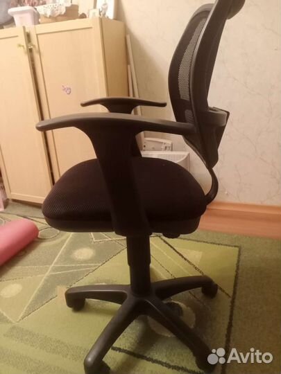 Компьютерное кресло