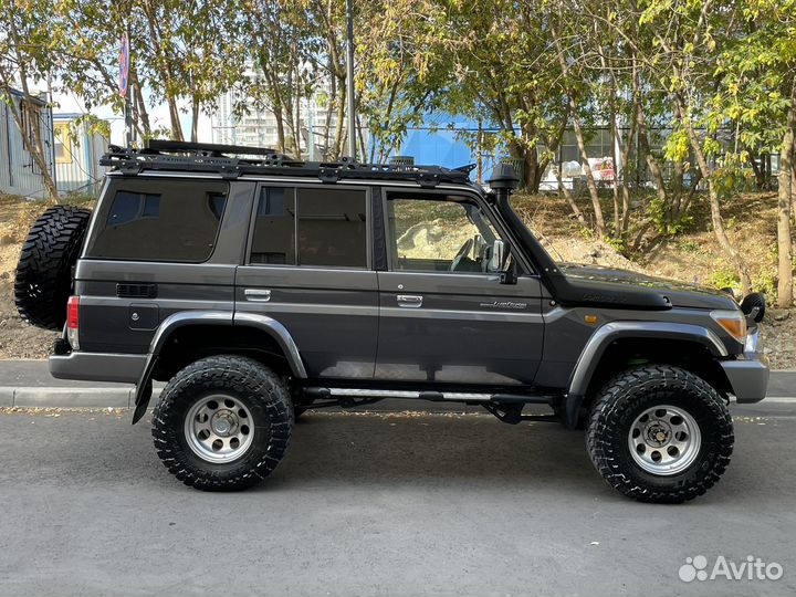 Toyota Land Cruiser 4.2 МТ, 2011, 199 000 км