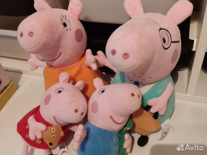 Игрушка Свинка пеппа семья