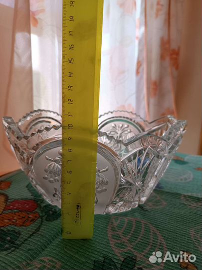 Хрустальная ваза- салатник