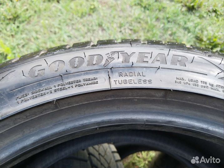 Goodyear UltraGrip Performance Gen-1 225/50 R18 99V