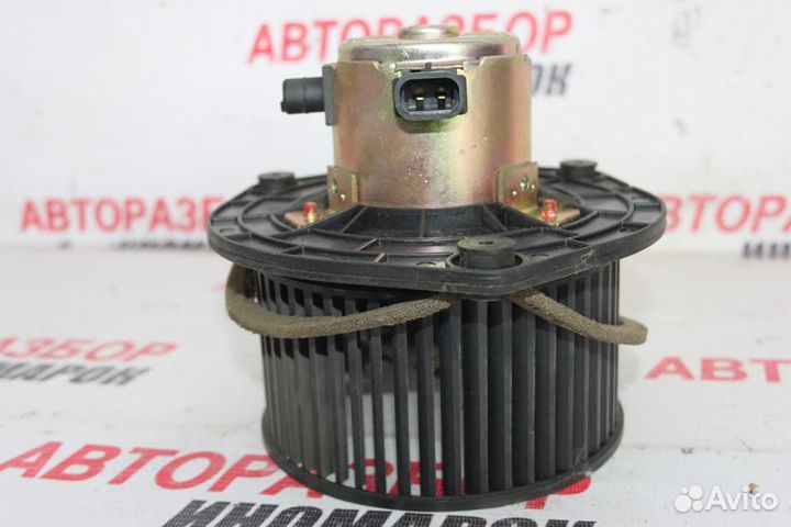 Моторчик отопителя для Chevrolet Niva 2002-2009 г
