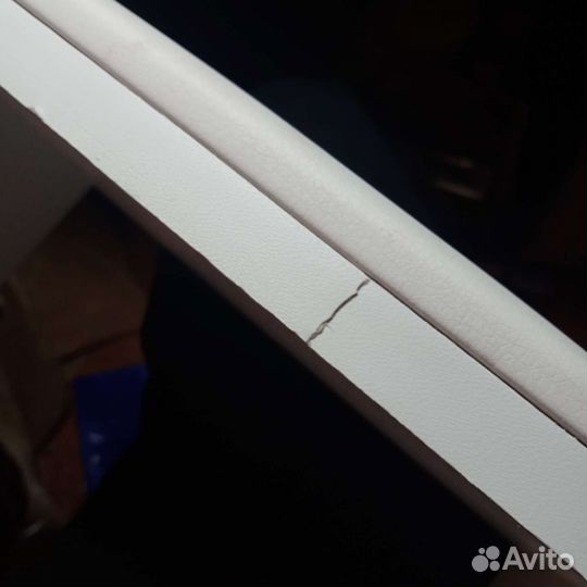 Подлокотник для маникюра