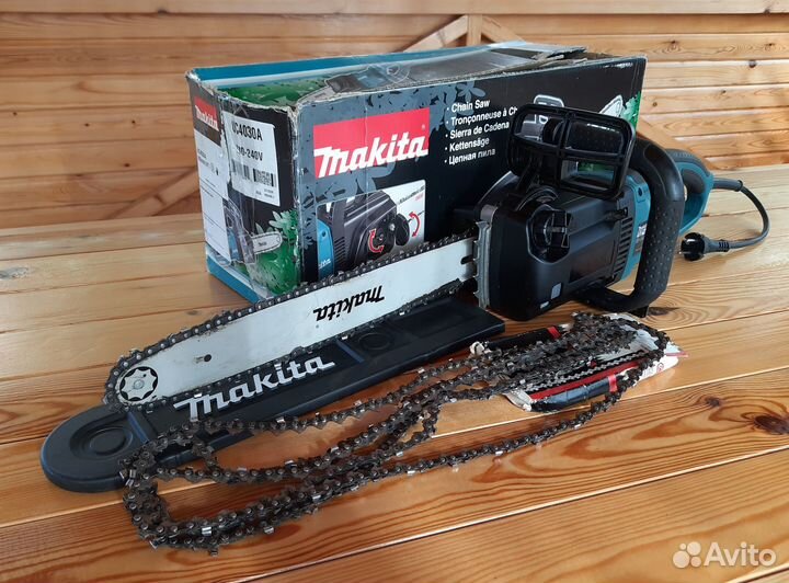 Электрическая цепная пила Makita UC4030A