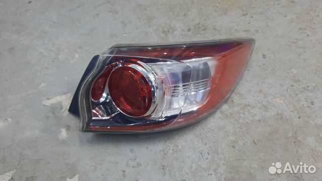 Задний правый стоп Мазда 3 BL хэтчбек