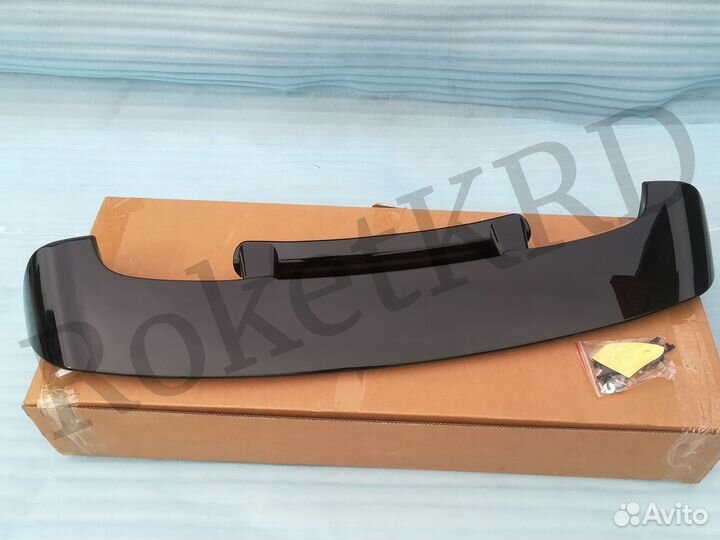 Спойлер Toyota Land Cruiser 100 Черный