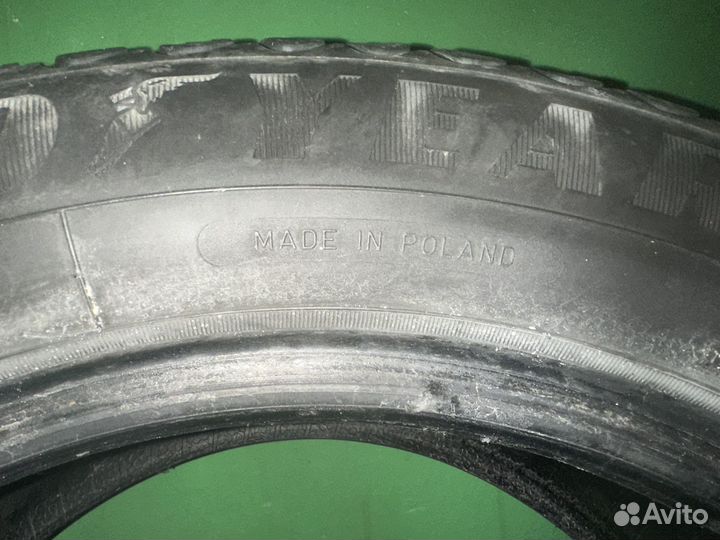 Goodyear Ultragrip Ice Arctic 205/60 R16