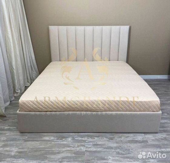 Кровать с мягким изголовьем от производителя