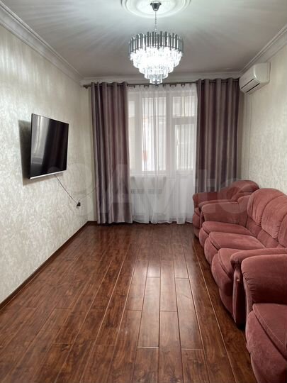 3-к. квартира, 102 м², 3/4 эт.