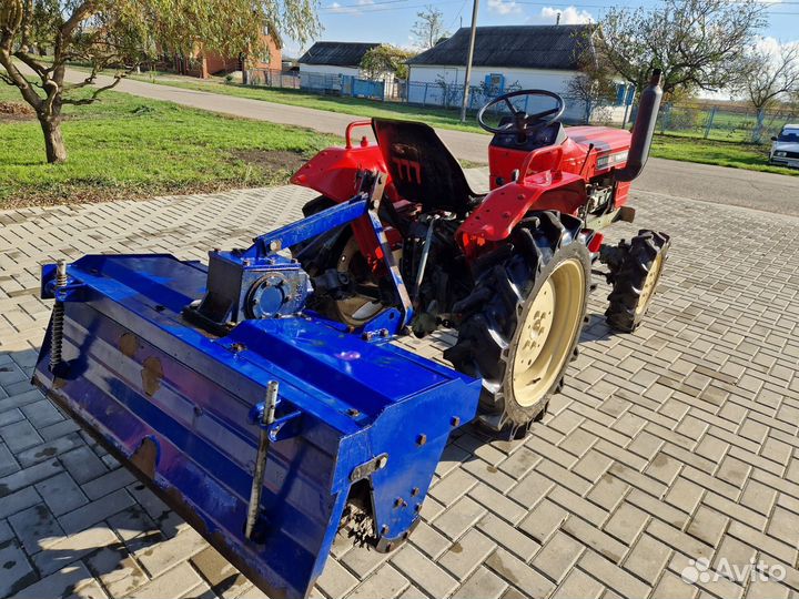 Мини-трактор YANMAR YM2310D Special, 1995