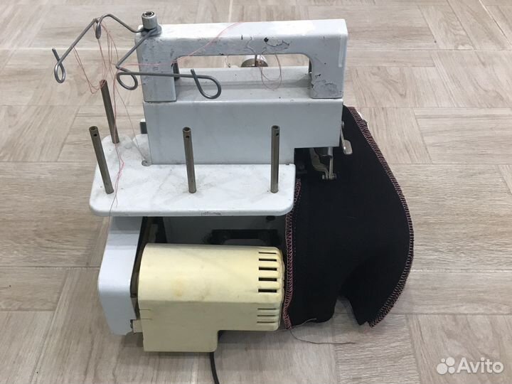 Оверлок для швейной машины