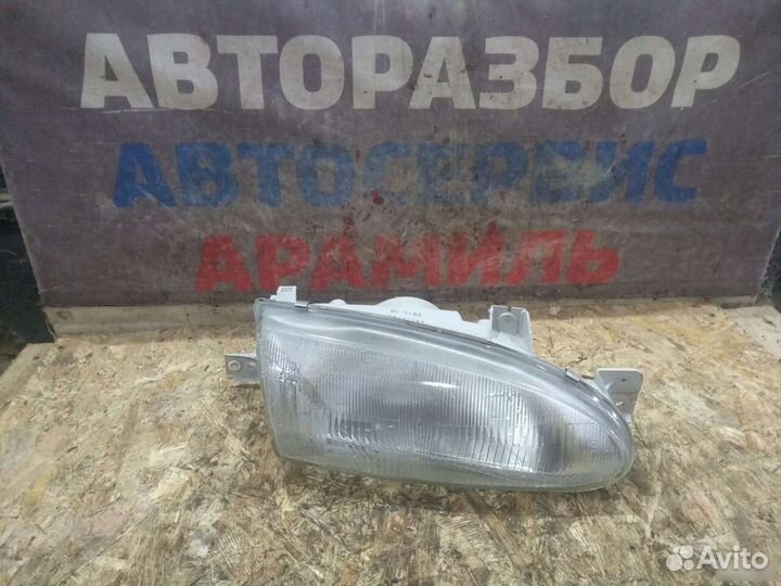 Фара передняя правая Hyundai Accent 1 1996